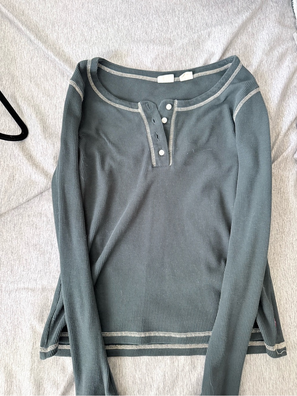 Long Sleeve Ribbed Henley Top